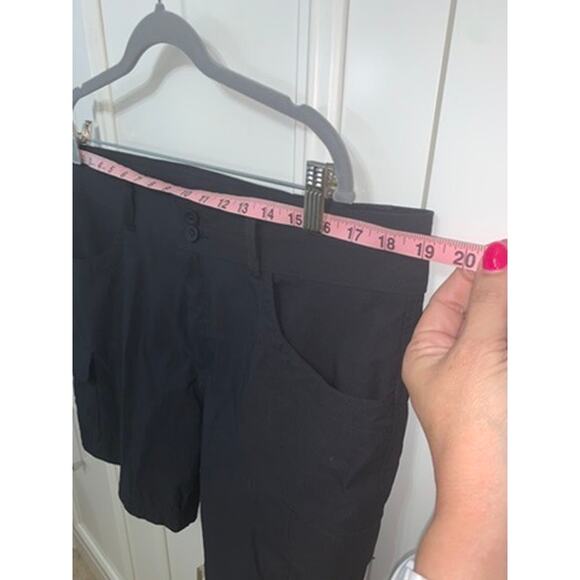 Eddie Bauer Women's‎ Cargo Trail Shorts Black Size 16 Casual - Picture 7 of 8
